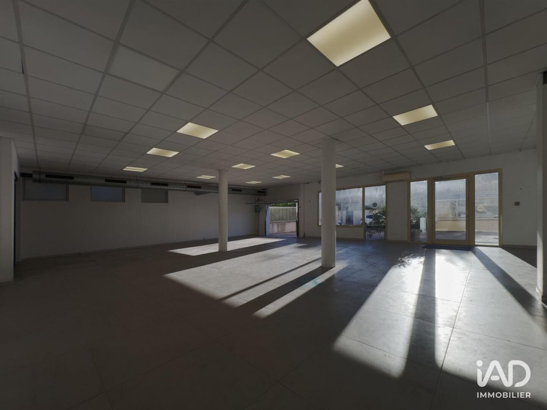 Hôpital, Nimes, France 3 - 16698213
