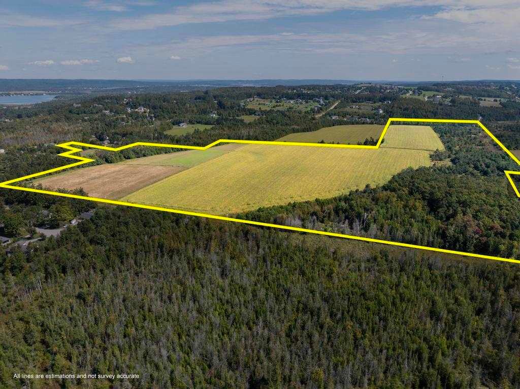 Land in Petoskey, Michigan, United States 5 - 16755639