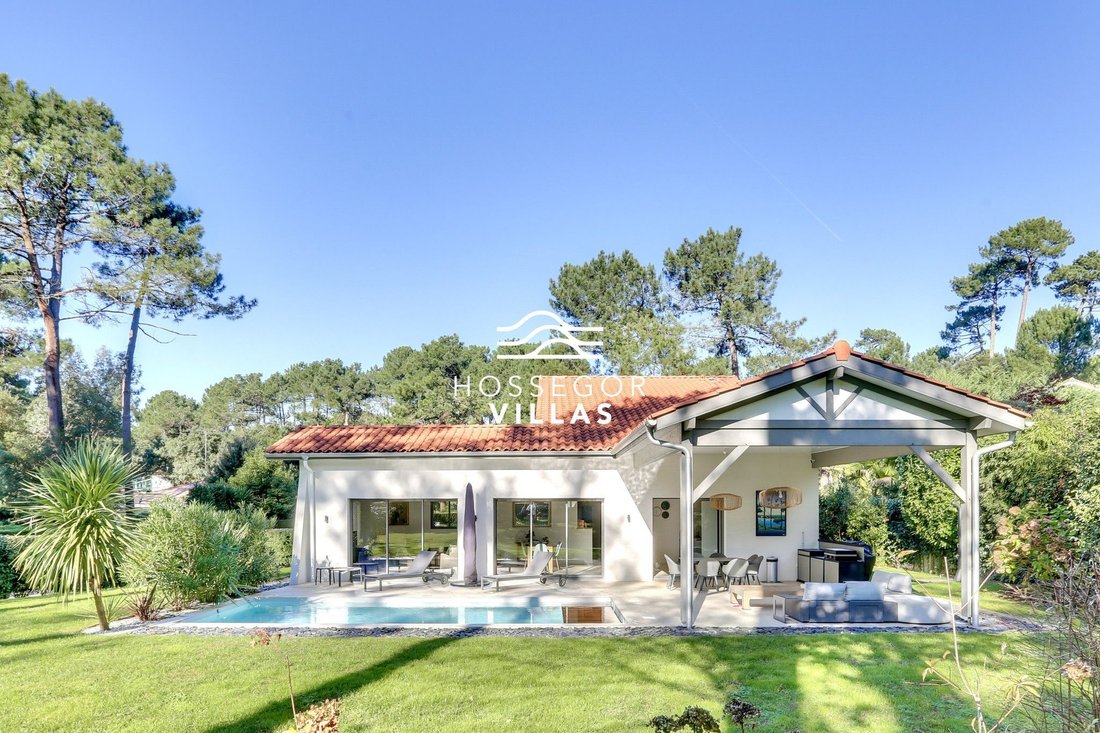 House in Soorts-Hossegor, Nouvelle-Aquitaine, France 2 - 16665988