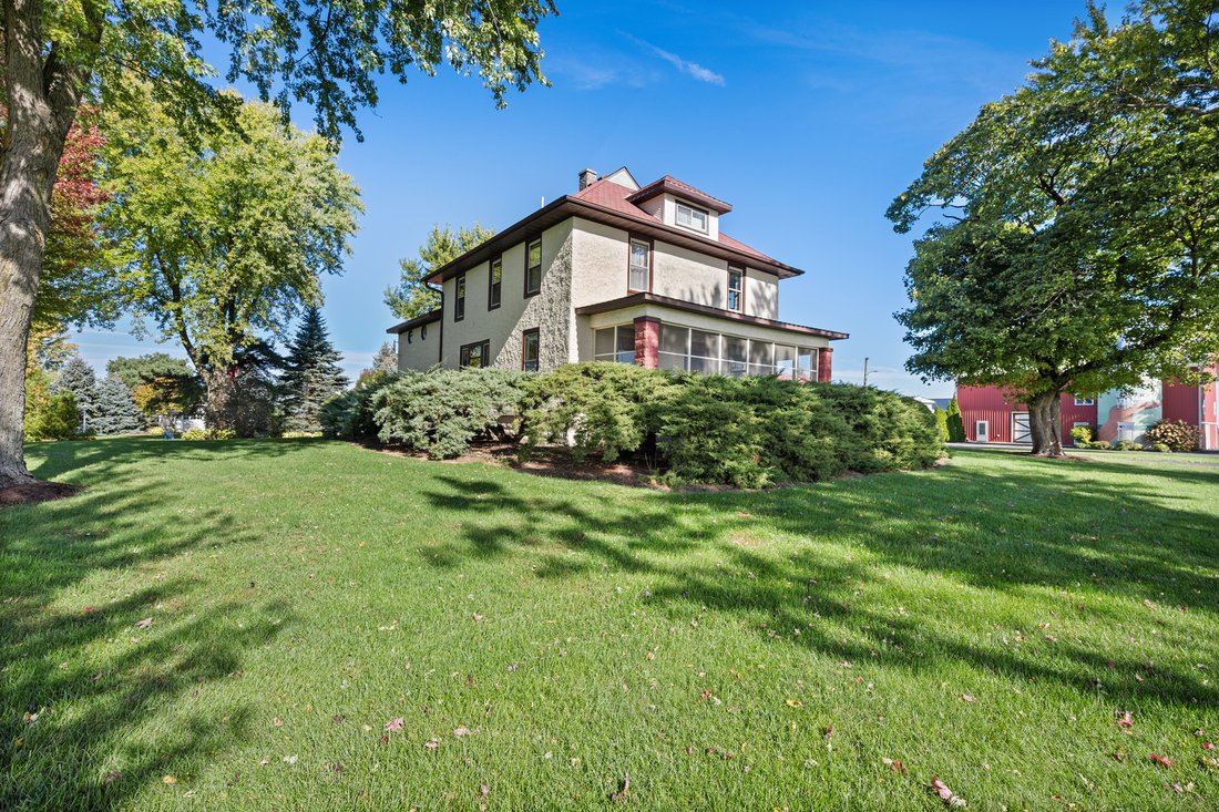 House in Sycamore, Illinois, United States 1 - 16753330