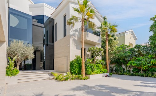 Villa in Jumeirah Golf Estates, Dubai, United Arab Emirates 1