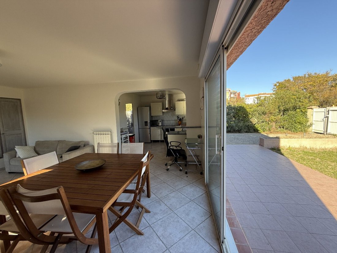 House in Centre Ville, Frontignan, France 2 - 16264961