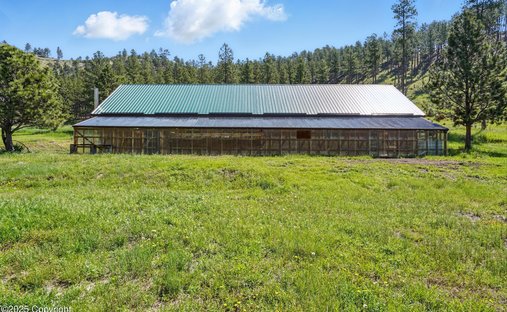 House in Newcastle, Wyoming, United States 1