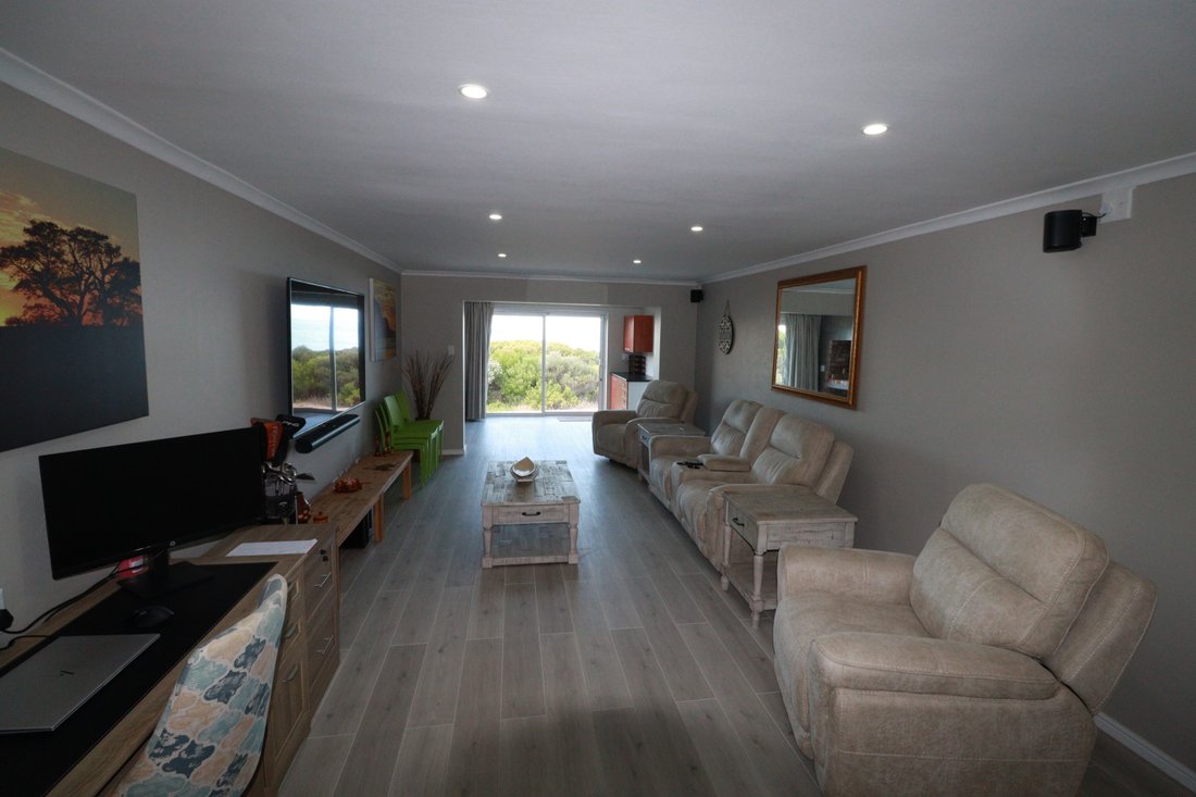 House in Van Dyks Bay, Western Cape, South Africa 3 - 16761381