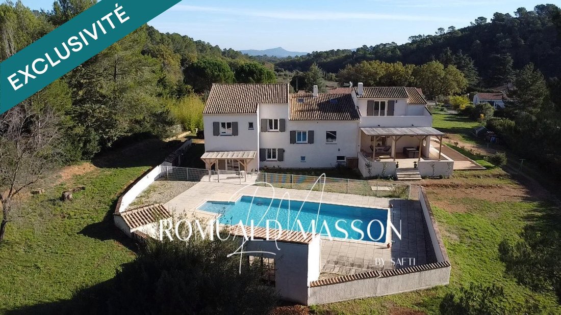 Casa a Méounes-lès-Montrieux, Provenza-Alpi-Costa Azzurra, Francia 2 - 15821418