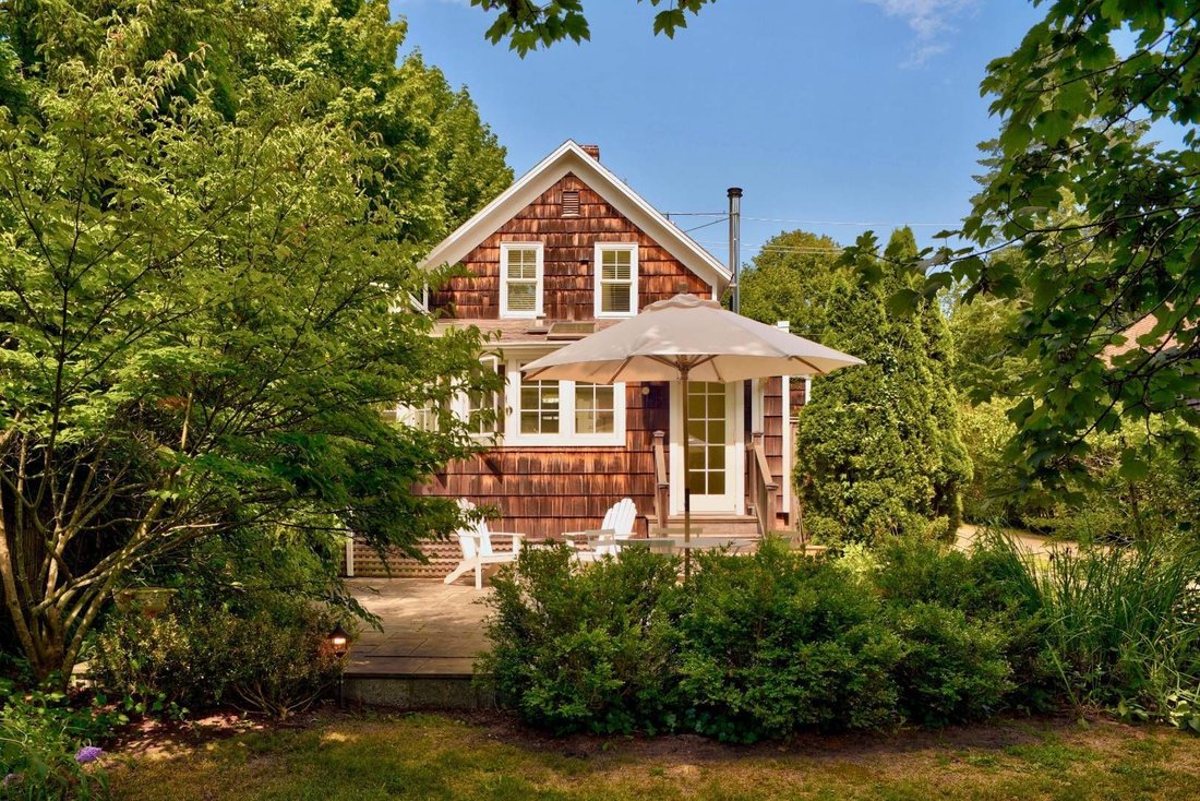 East Hampton, New York, United States 1 - 16758412
