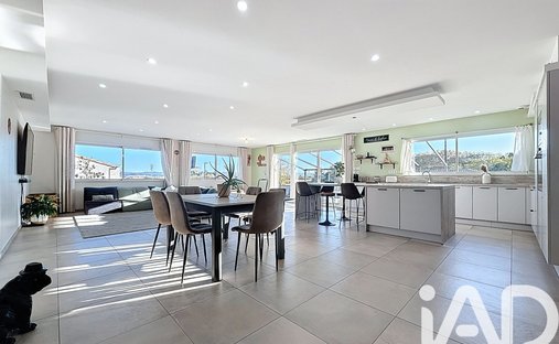 A Listed Property Overlooking The Pyrenees And The Aude Valley