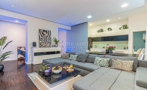 Apartment in Mjesni odbor Luka, Grad Rijeka, Primorje-Gorski Kotar County 1