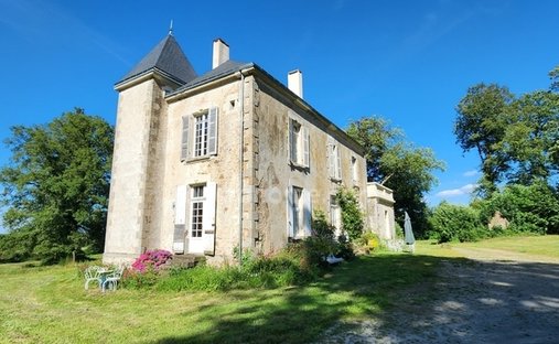 25 Min From Puy Du Fou 19th Century Chateau Fully Renovated Set In 5.69 Hectares Of Parkland - 2