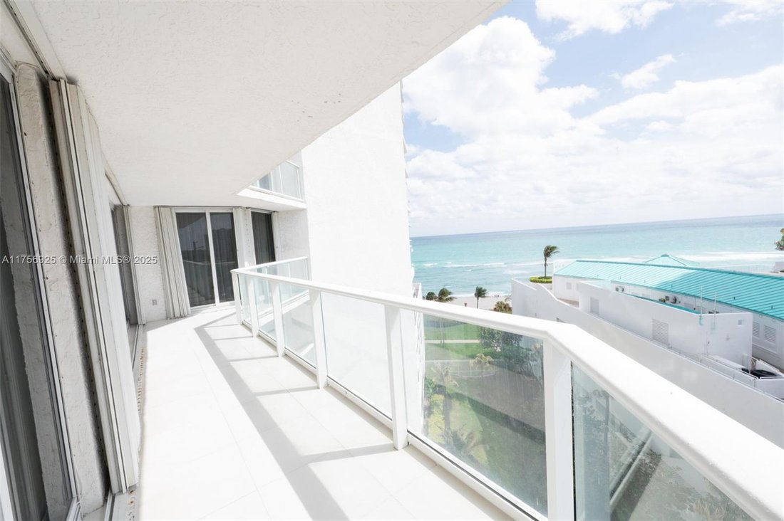Condo in Golden Beach, Florida, United States 3 - 16755579