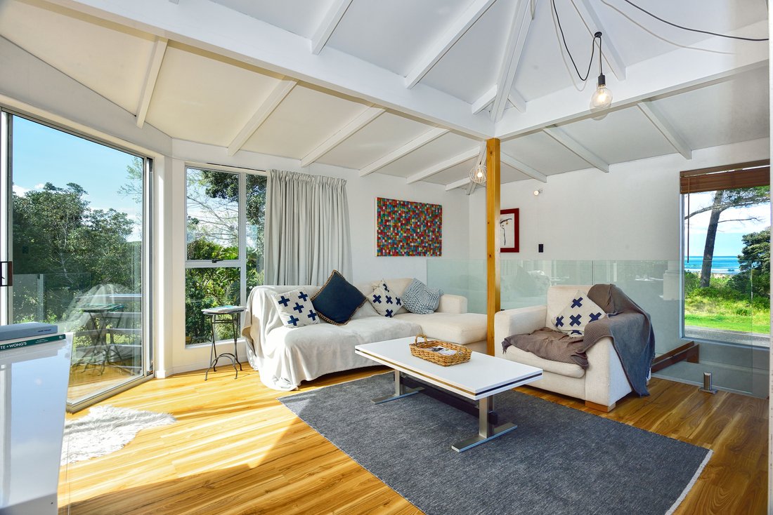 House in Māhia, Hawke's Bay, New Zealand 2 - 16765061