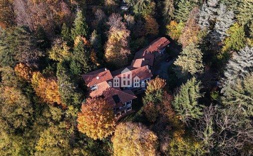 Villa in Castellamonte, Piedmont, Italy 1