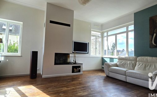 Castle for Sale in Questembert, Brittany, France