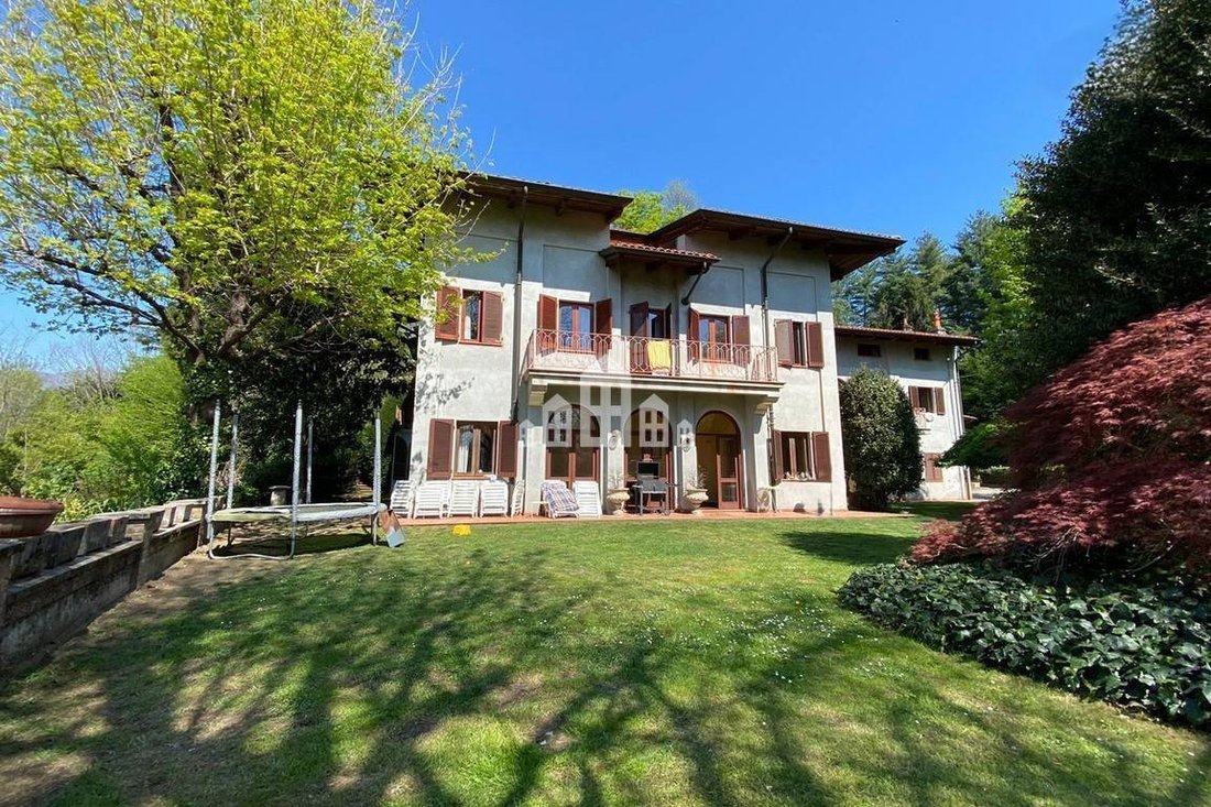 Villa in Castellamonte, Piedmont, Italy 3 - 16758796
