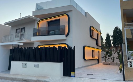 Villa in Pilar de la Horadada, Land Valencia, Spanien 1