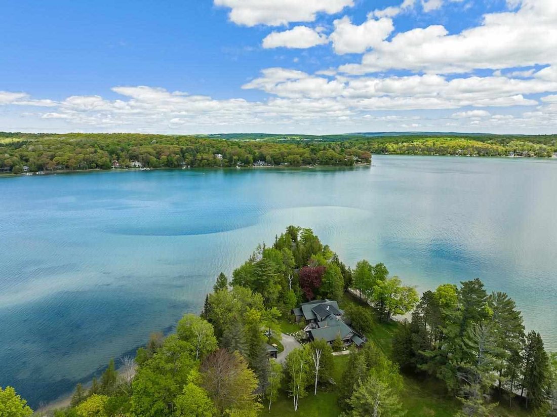 House in Boyne City, Michigan, United States 5 - 16756532