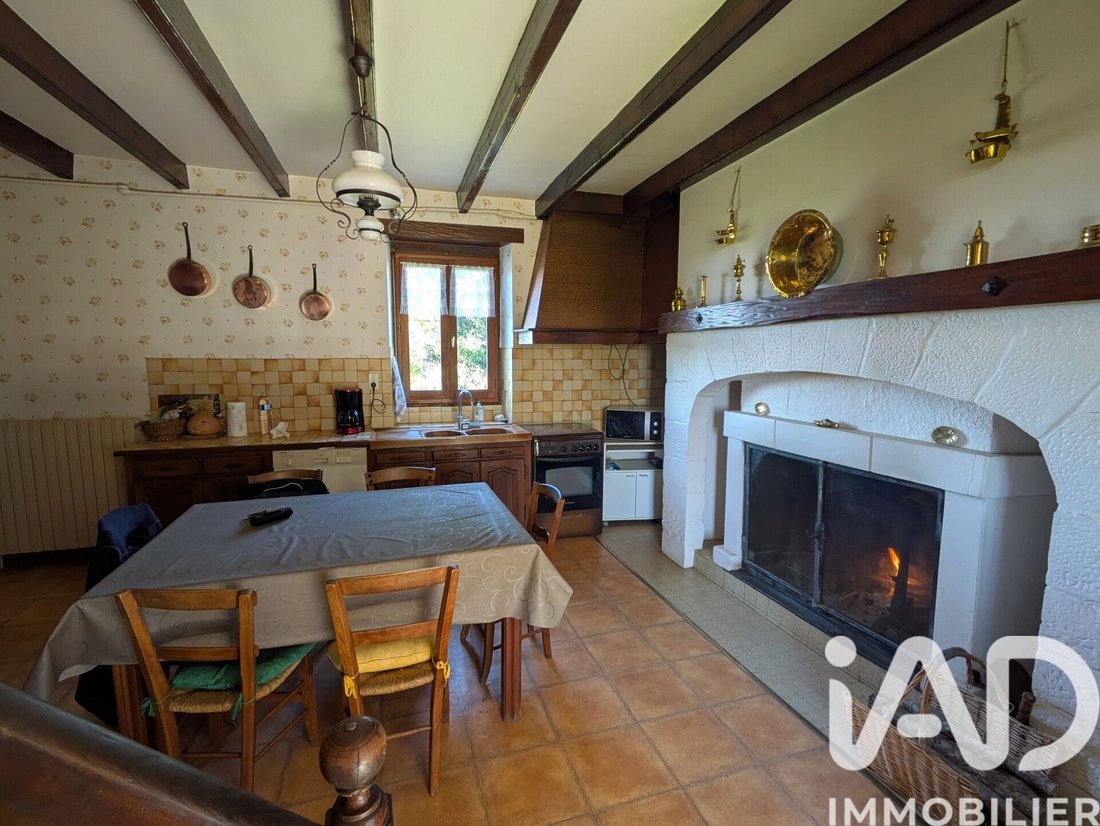 Maison à Saint-Cyprien, Nouvelle-Aquitaine, France 3 - 16757376