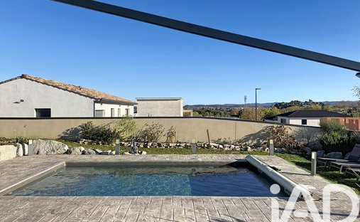 A Listed Property Overlooking The Pyrenees And The Aude Valley