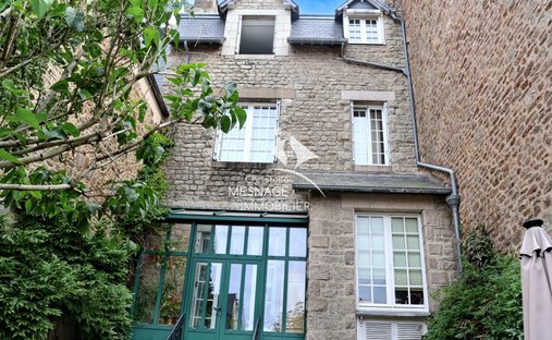 Villa in Dinan, Brittany, France 1
