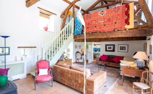 For Sale Near Marciac (32) 32 Room Castle 1540 M2 Of Living Space 5.8 Hectare Estate