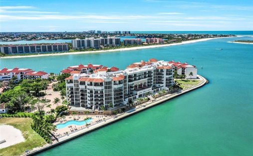 Condo in Naples, Florida, United States 1