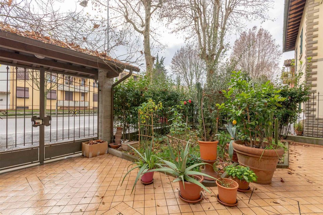 Brozzi - Quaracchi, Florence, Italy 5 - 16753496