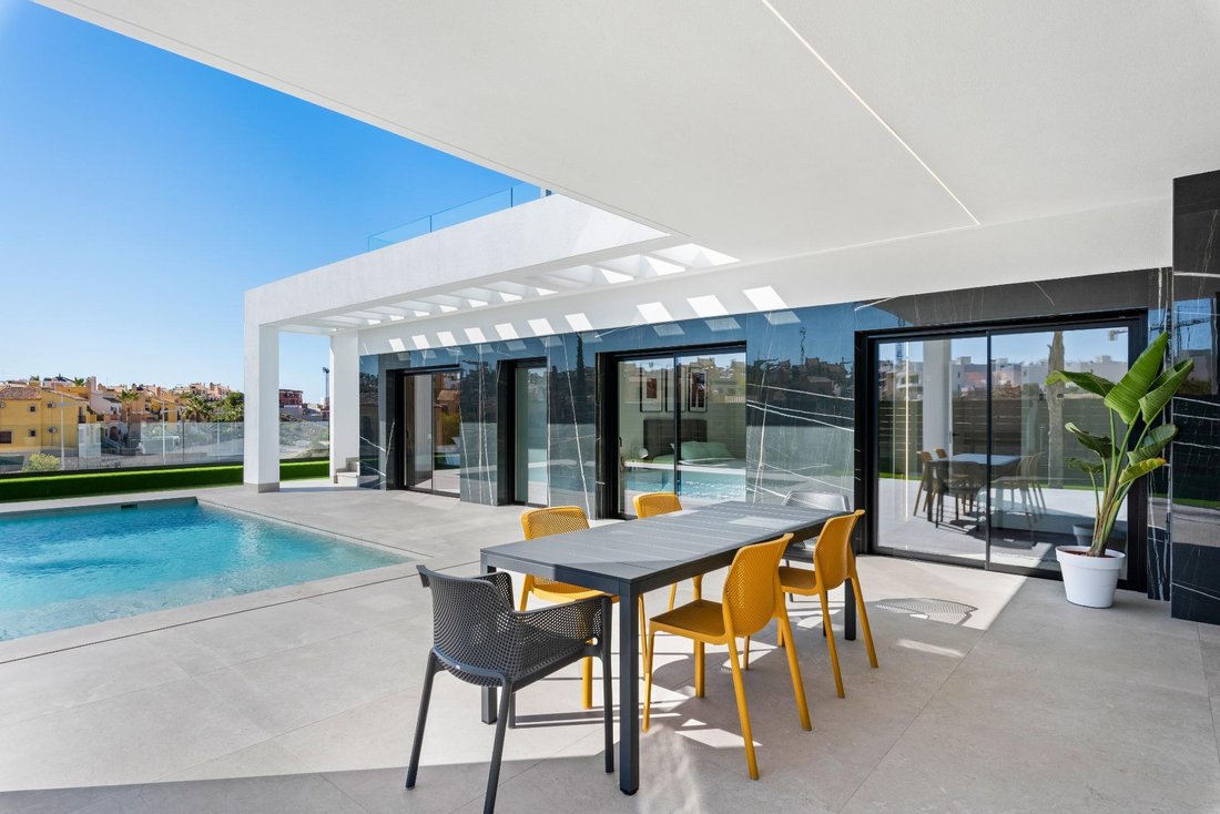 Villa in Algorfa, Land Valencia, Spanien 5 - 16758136