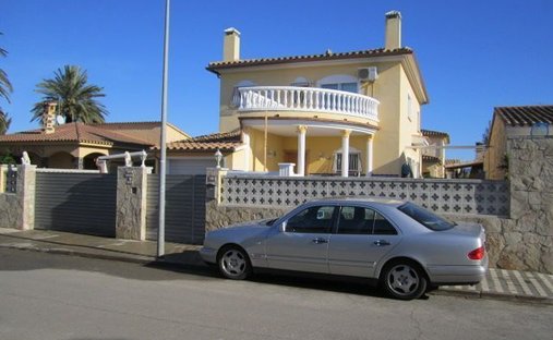 Chalet a Castelló d'Empúries, Catalogna, Spagna 1