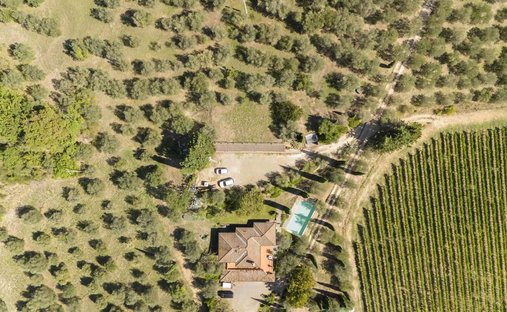 Castle for Sale in San Casciano In Val di Pesa, Tuscany, Italy