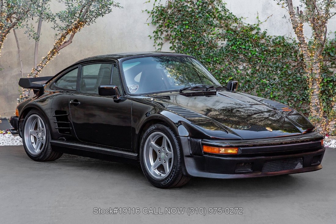 Porsche Carrera in Los Angeles, CA 1 - 16761887