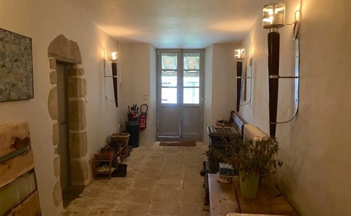 Between Poitiers And Parthenay 15th And 19th Century Chateau 9.75ha Of Parkland