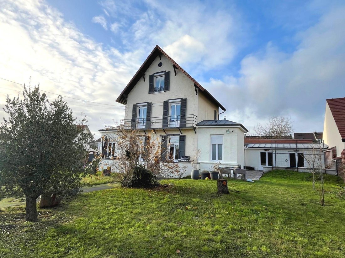 House in Est, Margny-les-Compiegne, France 1 - 16763251