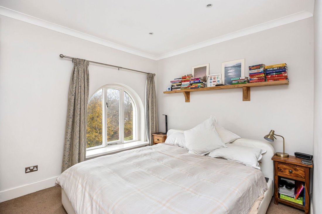 House in Steyning, England 4 - 16708795