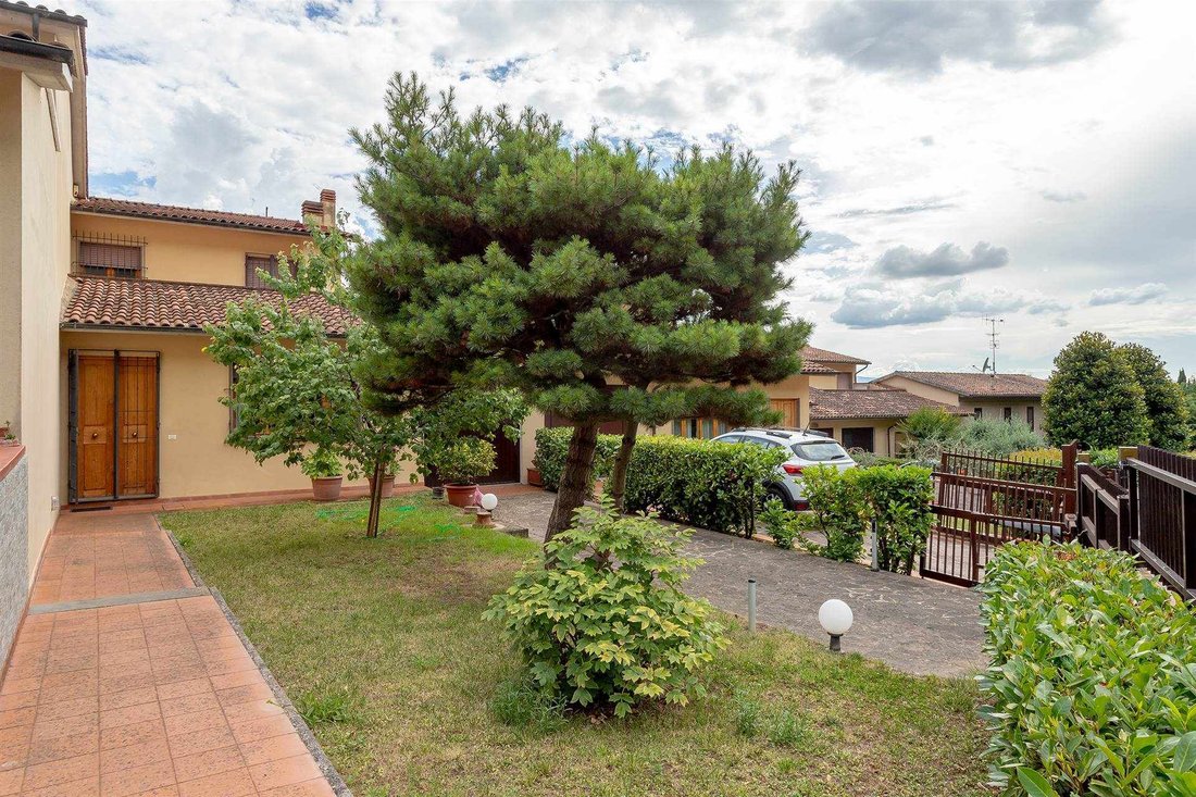 Andere in Calenzano, Toskana, Italien 2 - 16754190