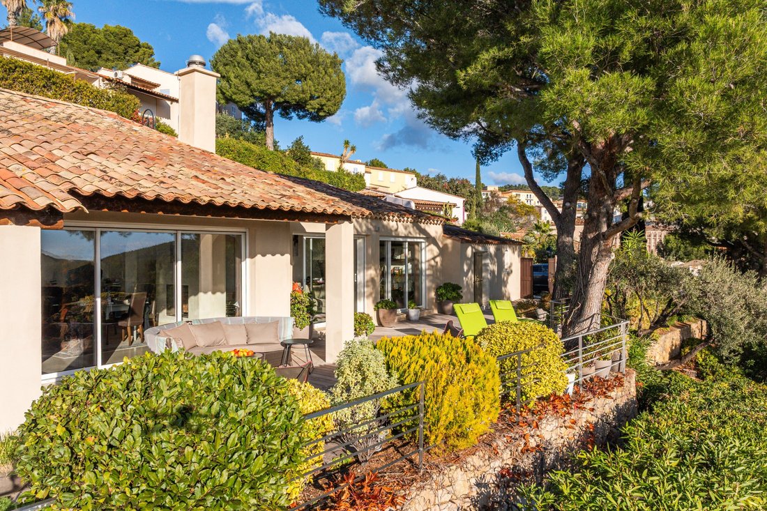 House in Saint-Cyr-sur-Mer, Provence-Alpes-Côte d'Azur, France 5 - 16760716