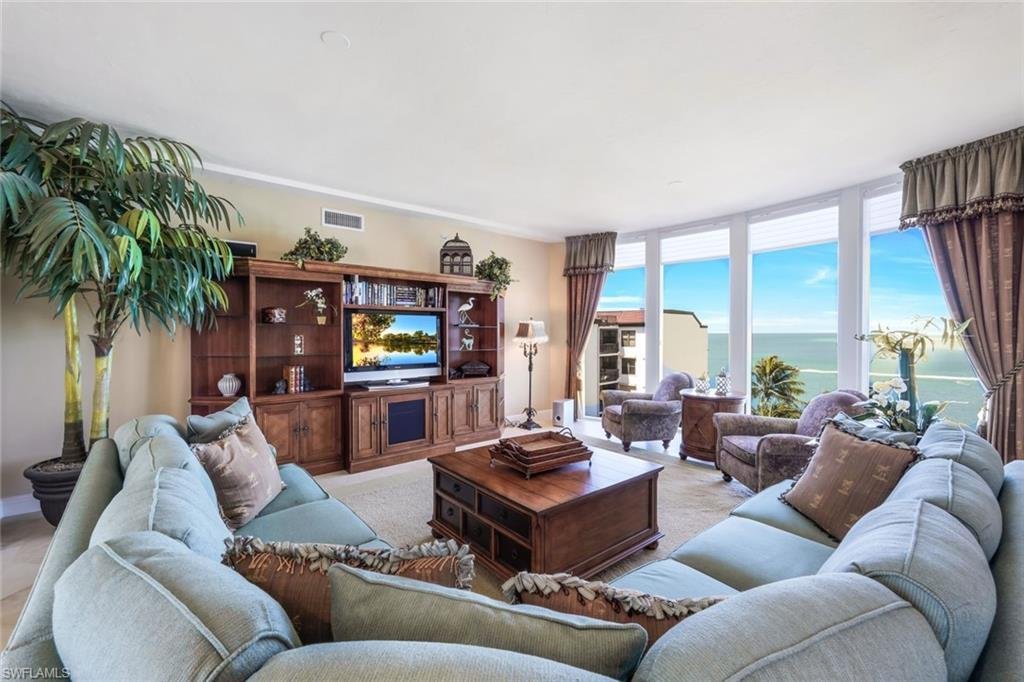 House in Naples, Florida, United States 4 - 16755929