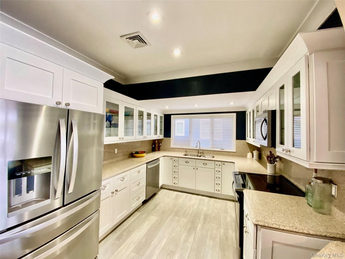 Condo in Greenport West, New York, United States 5 - 16758378