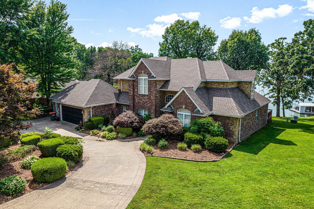 House in Grove, Oklahoma, United States 1 - 16755901