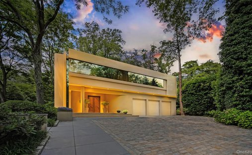 House in Manhasset, New York, United States 1