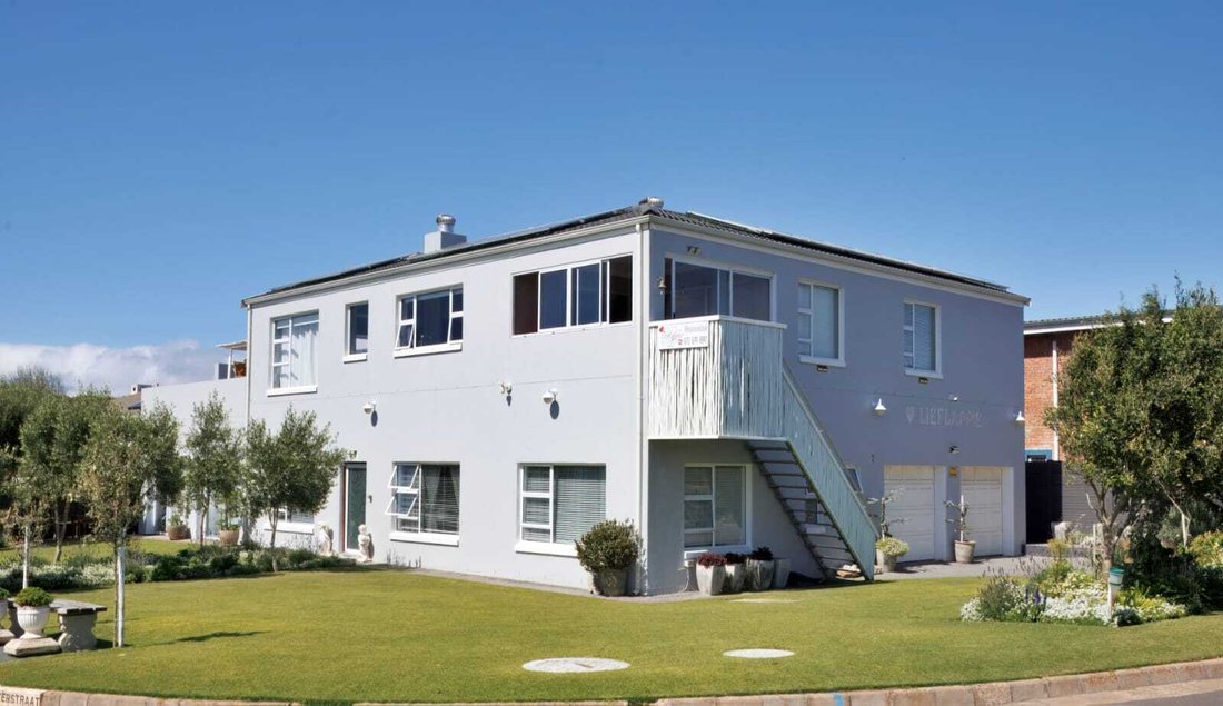 House in Still Bay West, Western Cape, South Africa 1 - 16761415