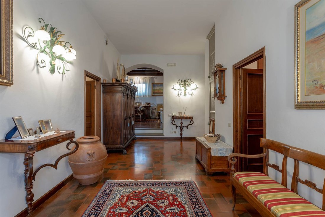 Apartment in Serpiolle - Massoni, Florence, Italy 5 - 16753891