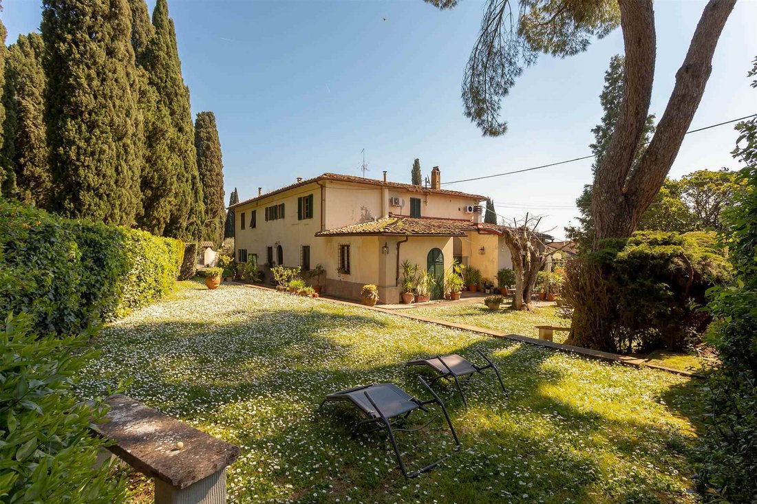 Villa in San Martino alla Palma, Scandicci, Tuscany 1 - 16753694