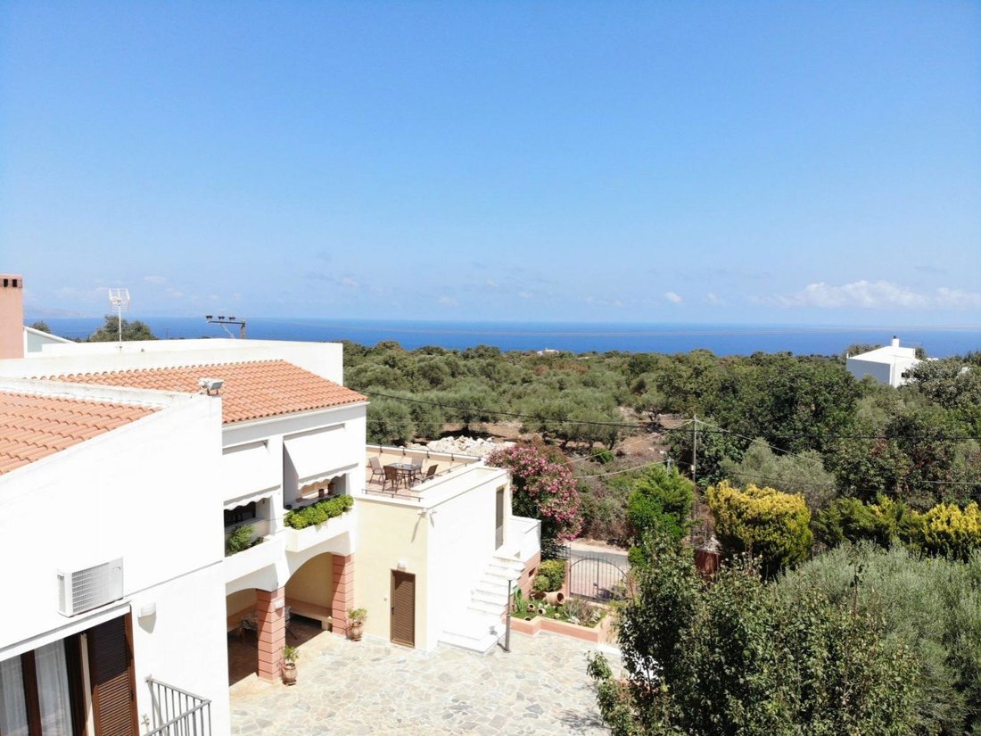 House in Crete, Greece 1 - 16759727