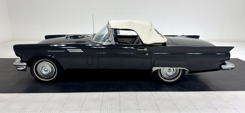 Cabriolet in Morgantown, United States 5 - 16760203