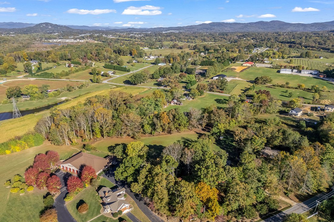 Terreno en Flat Rock, Carolina del Norte, Estados Unidos 5 - 16765256