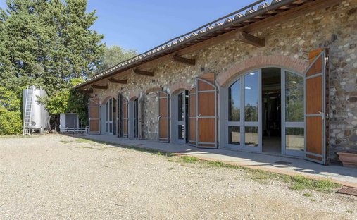 Castle for Sale in San Casciano In Val di Pesa, Tuscany, Italy