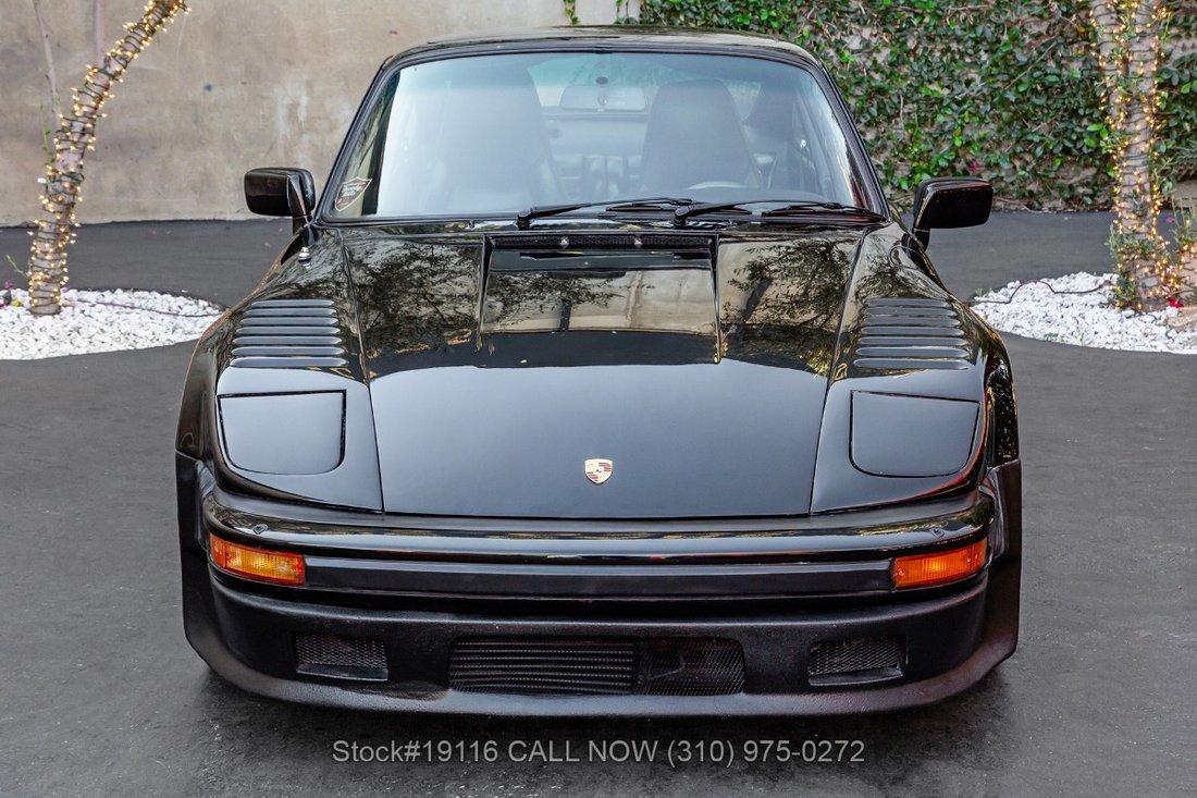 Porsche Carrera in Los Angeles, CA 2 - 16761887