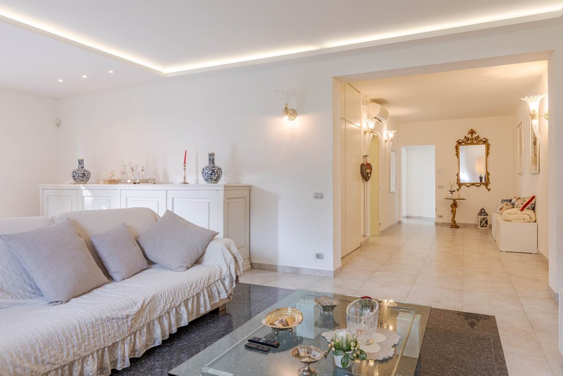 Center, Campi Bisenzio, Tuscany 4 - 16753605