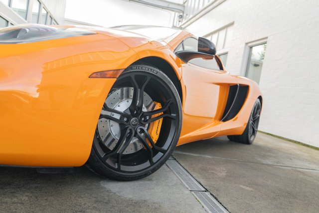 Cabriolet in Bellevue, WA, United States 4 - 16707324