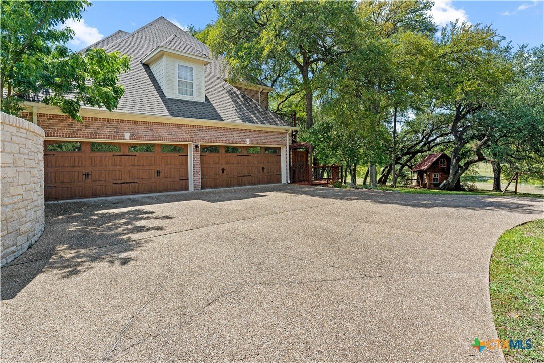 House in Salado, Texas, United States 5 - 16757598